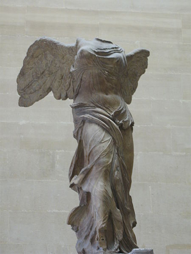 Image of a sculpture of Nike       