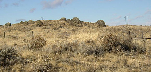 an irregularly shaped hill called a kame