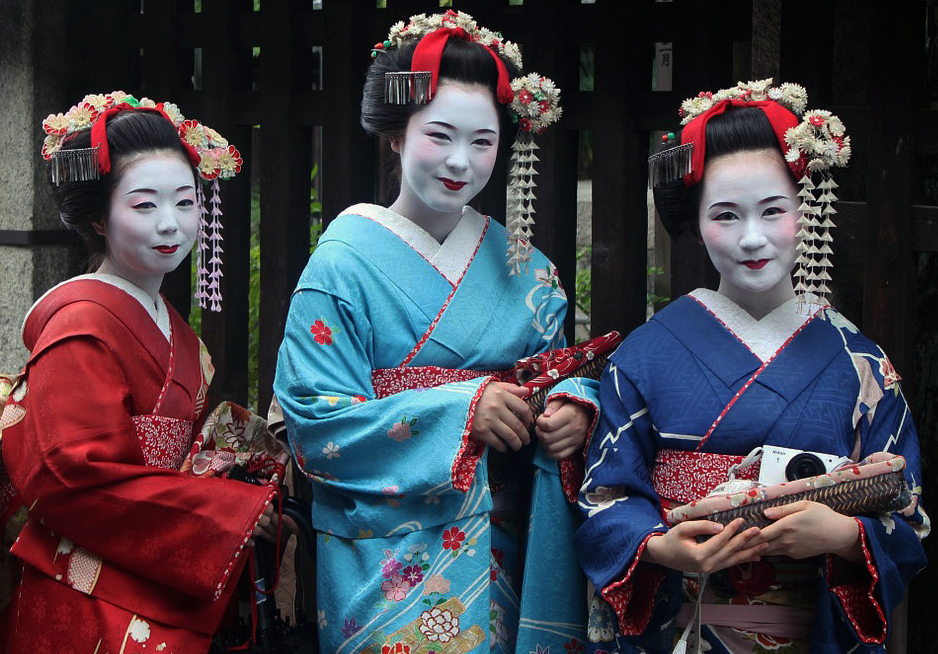 Maiko in kimono