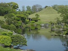 Tsukiyama Gardens