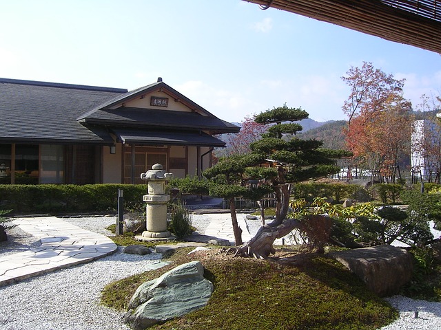 Tsukiyama Gardens